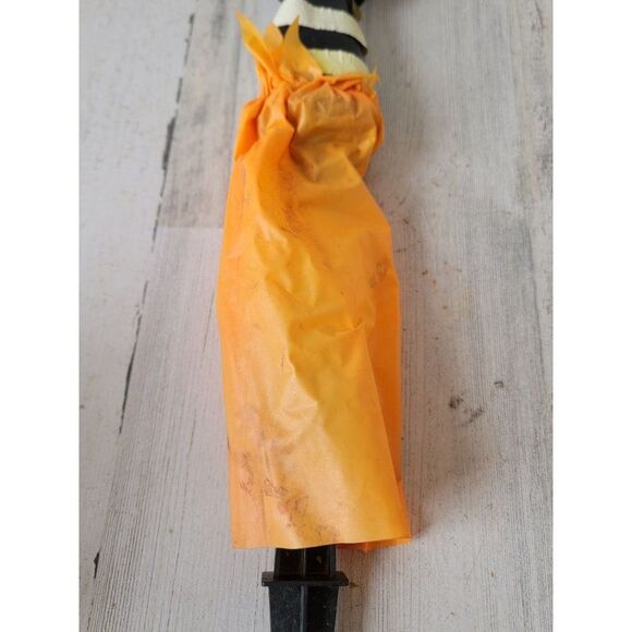 Sun Hill AS IS witch boot foot stake prop Halloween decor vintage - Picture 6 of 14